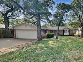 2815 Norwood Ln - Photo 1 of 1