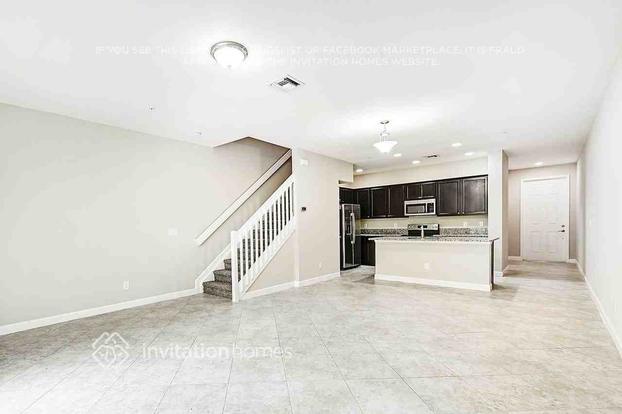 9718 Southwest Purple Martin Way - Photo 3 of 20