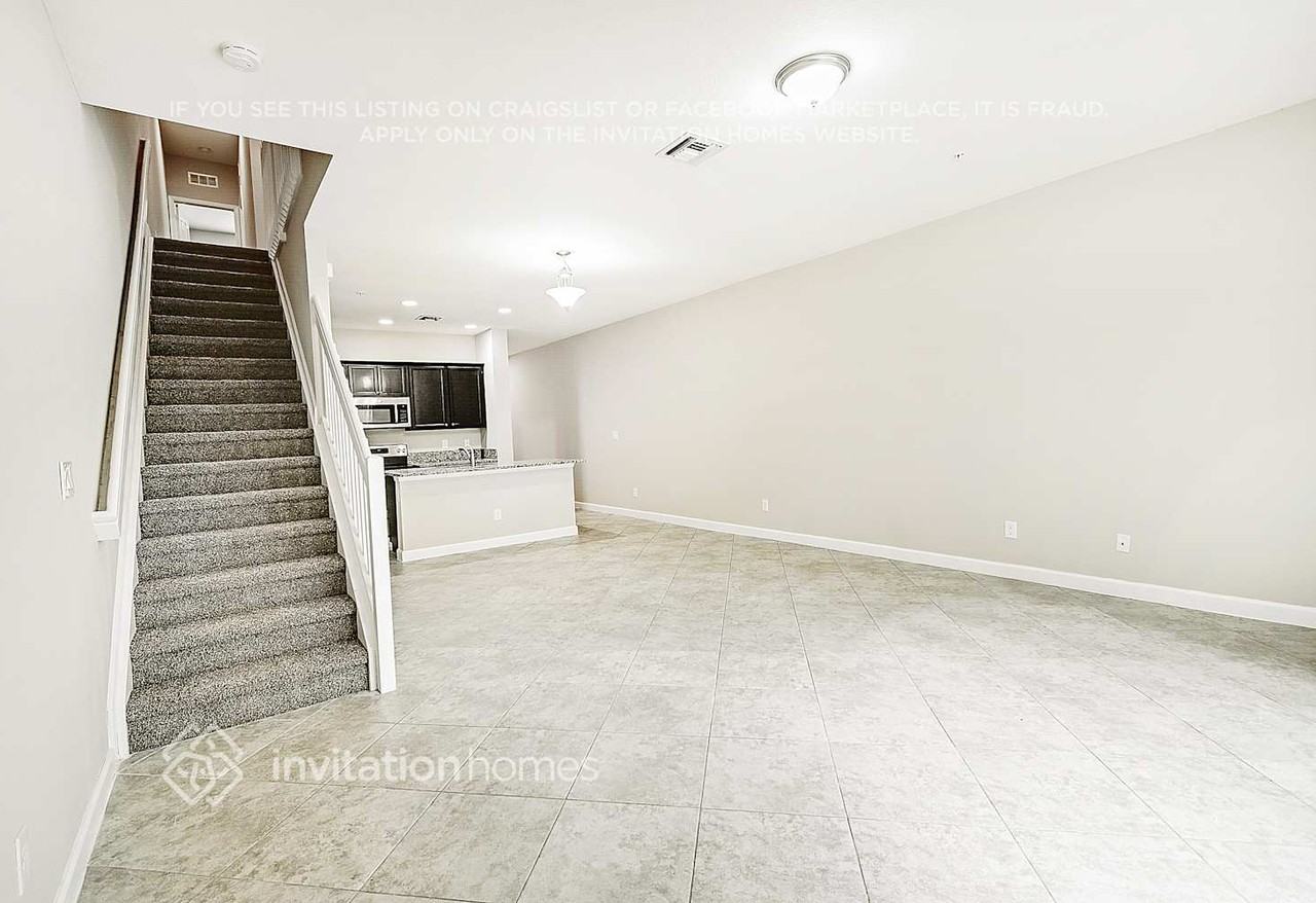 9718 Southwest Purple Martin Way - Photo 2 of 20