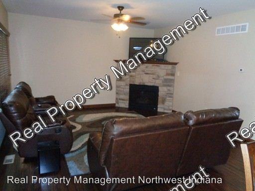 224 Cessna Dr - Photo 2 of 27