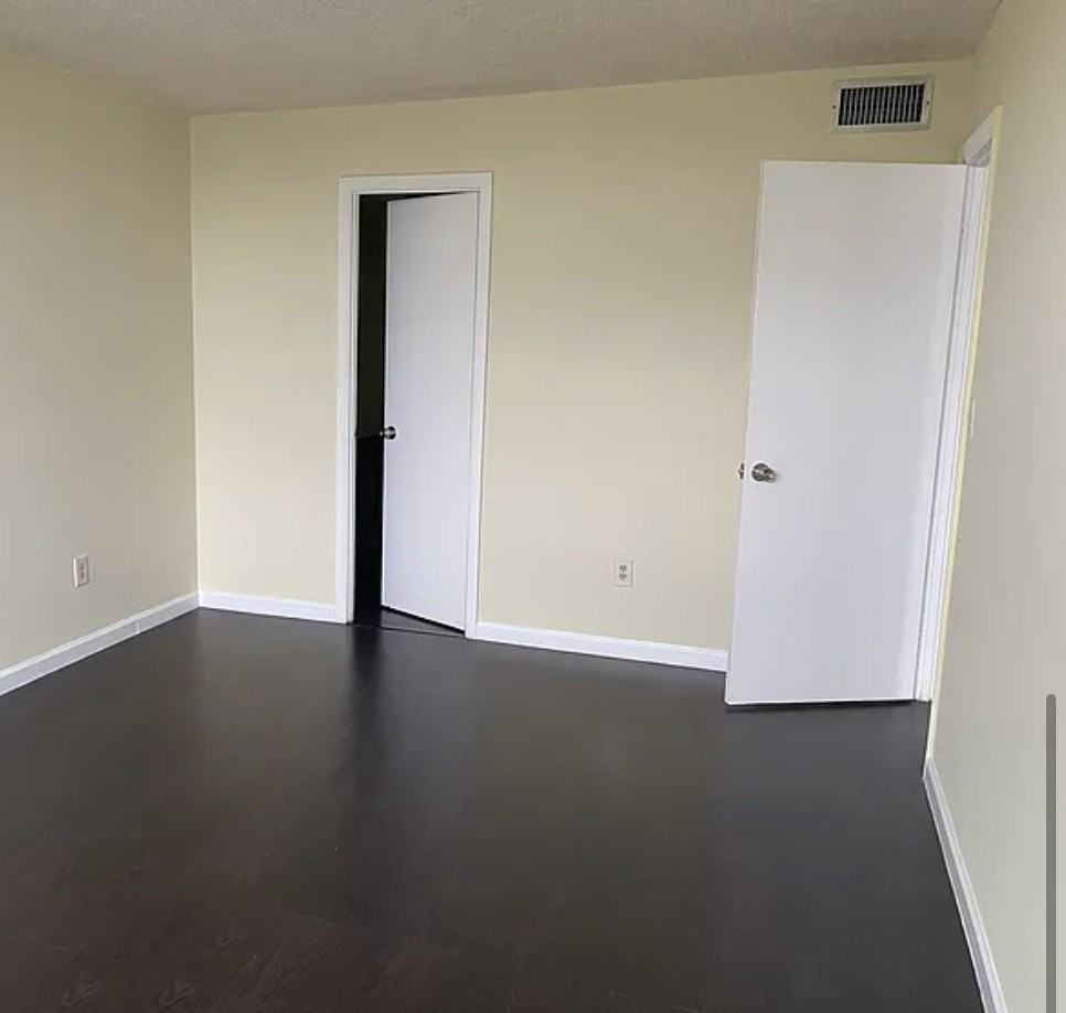 488 Northwest 165th Street #c - Photo 5 of 13