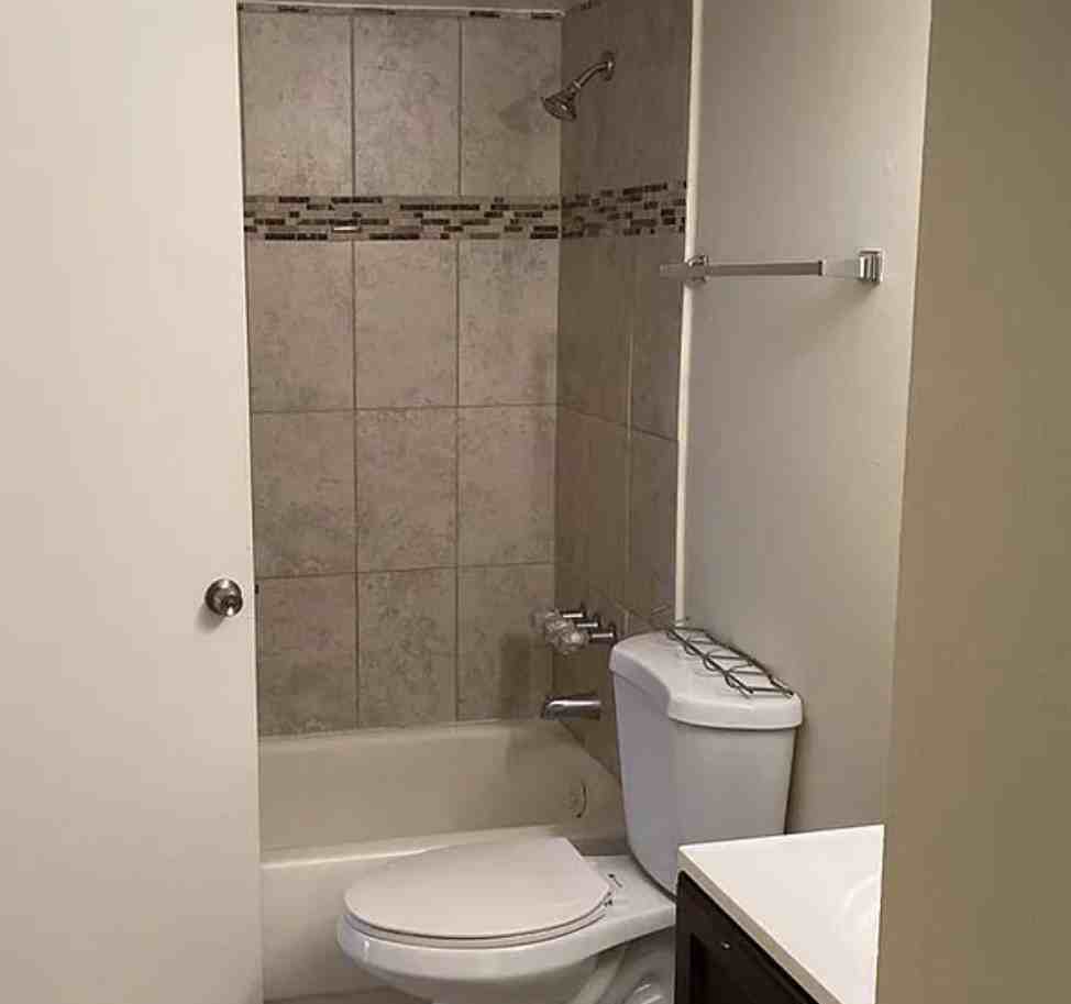 488 Northwest 165th Street #c - Photo 6 of 13