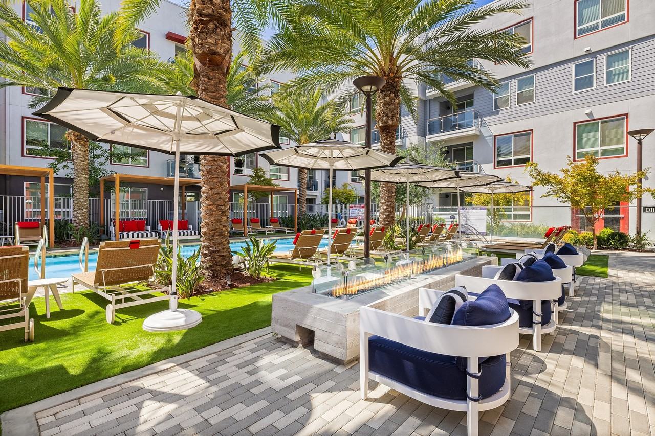 Duo Apartments - Photo 7 of 50