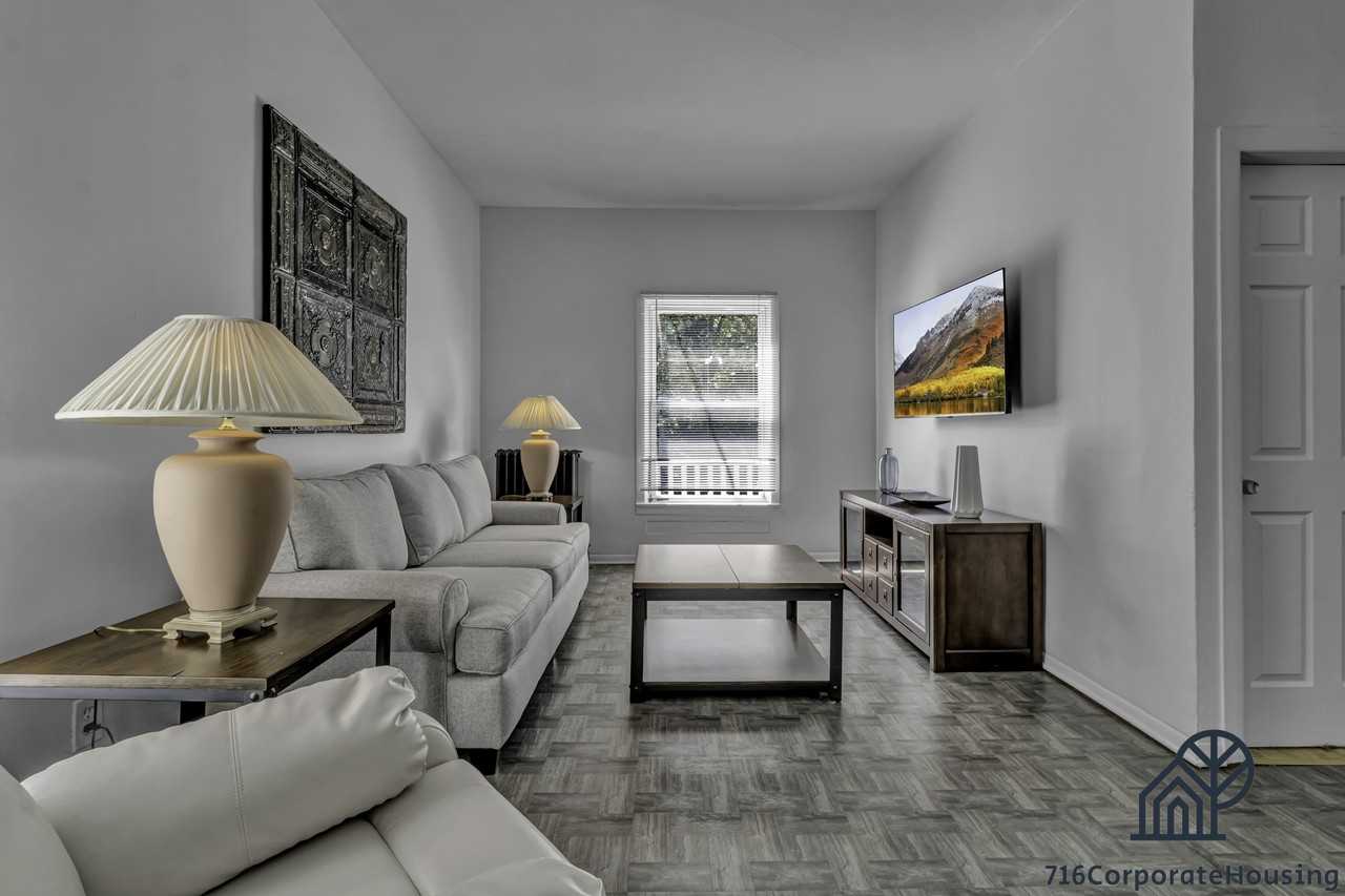 93 Baynes St #2 - Photo 4 of 23