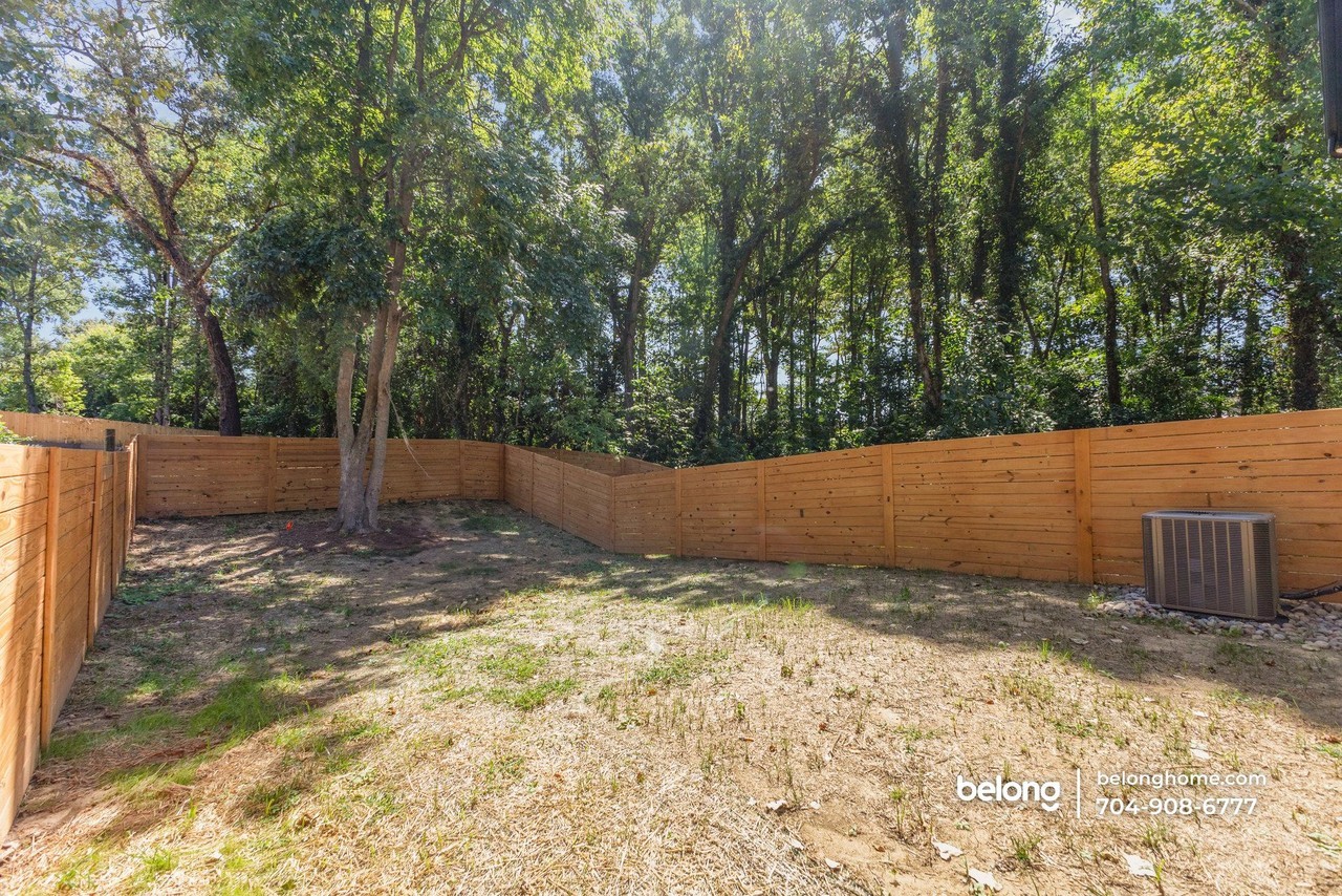 4117 Sarah Dr - Photo 6 of 32