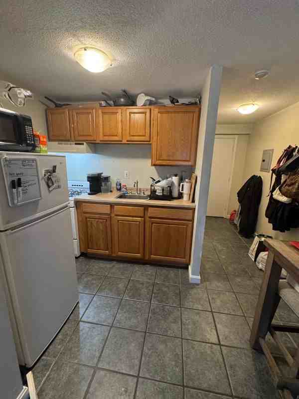 6 Greenbriar Dr ##105 - Photo 3 of 8