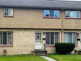 82 Crocker Blvd - Photo 1 of 1
