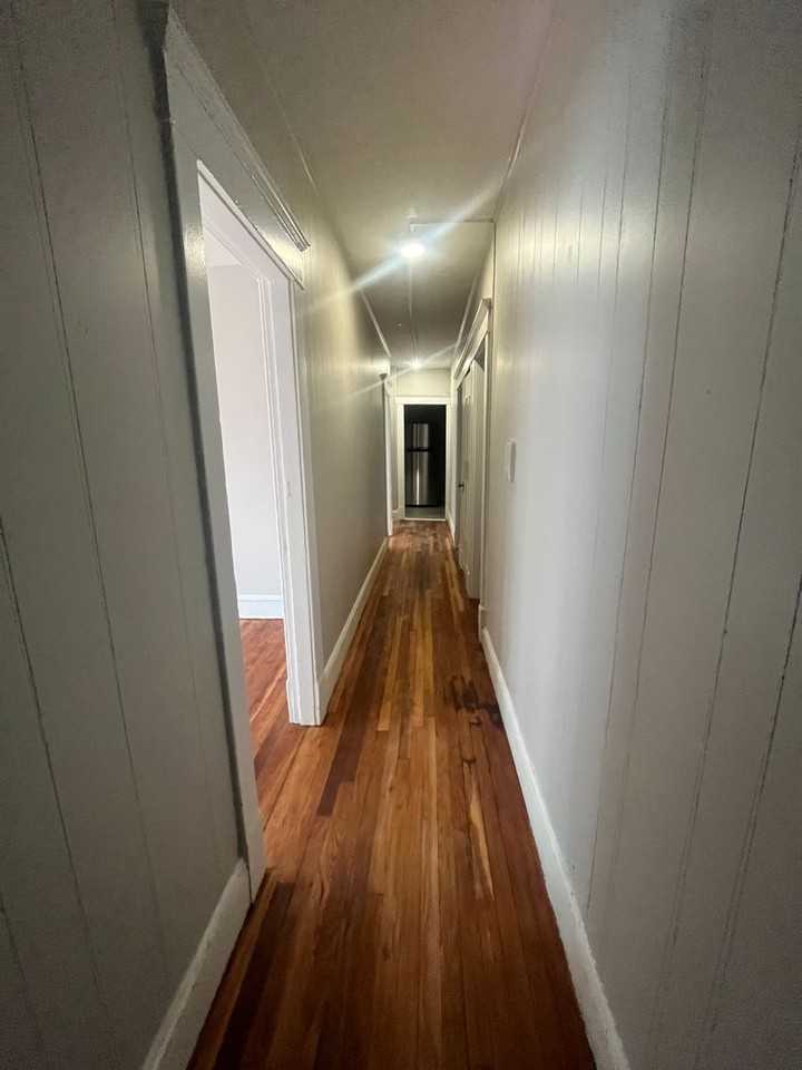 205 Belmont Ave / 10 Marengo Park - Photo 6 of 7