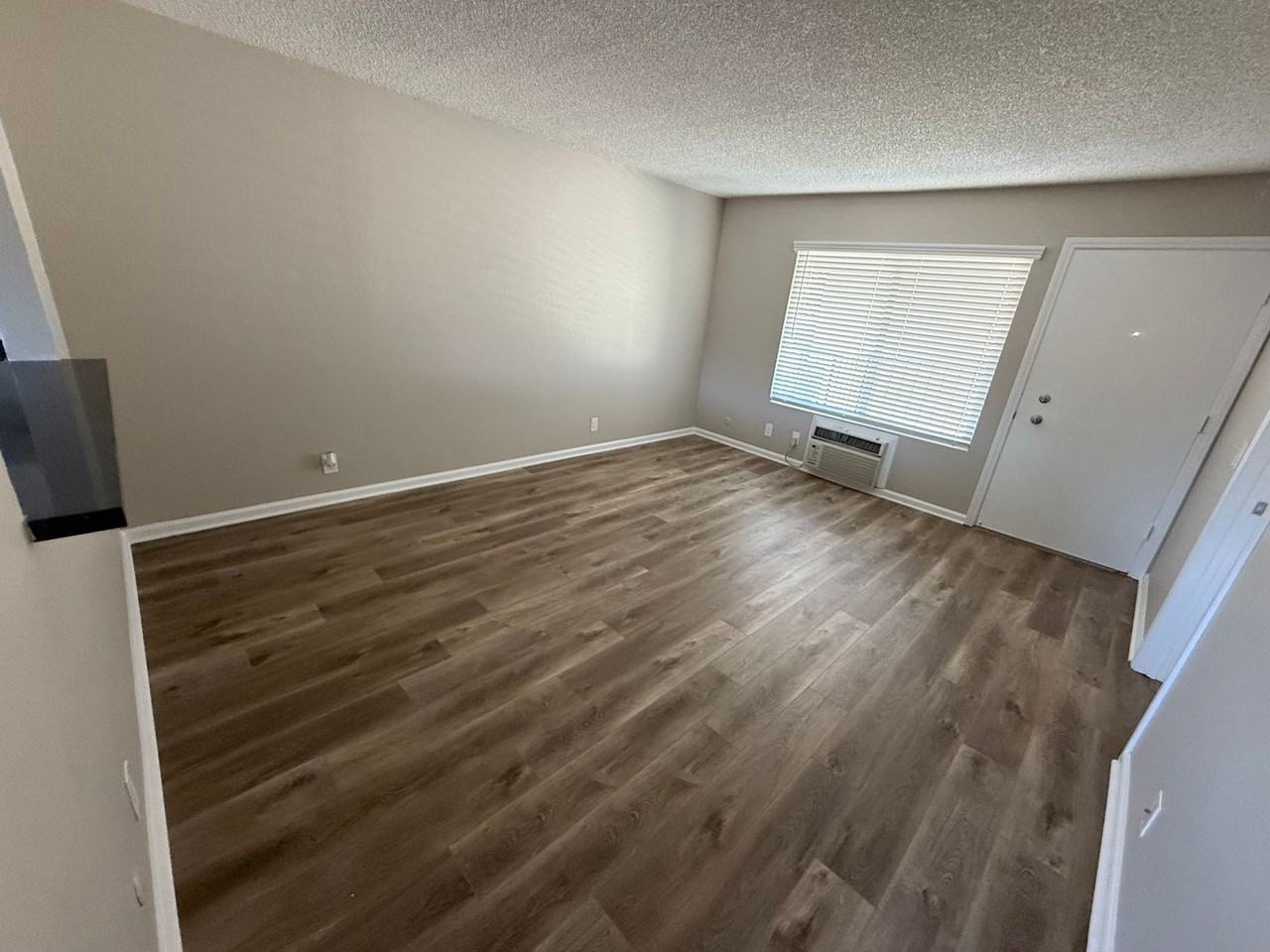 Rancho del Sol - Photo 4 of 37