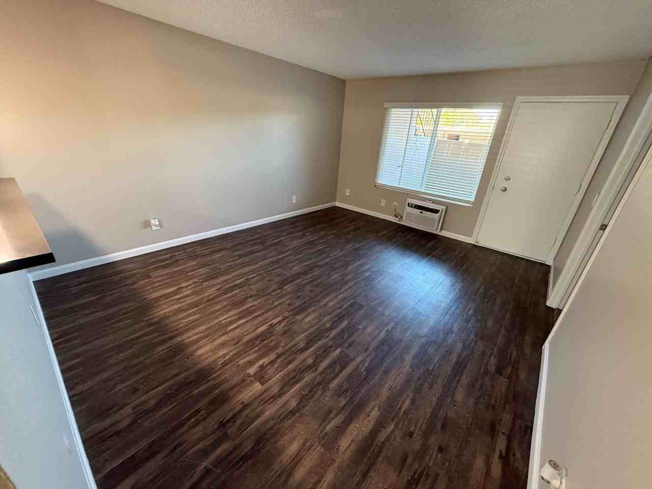 Rancho del Sol - Photo 4 of 50