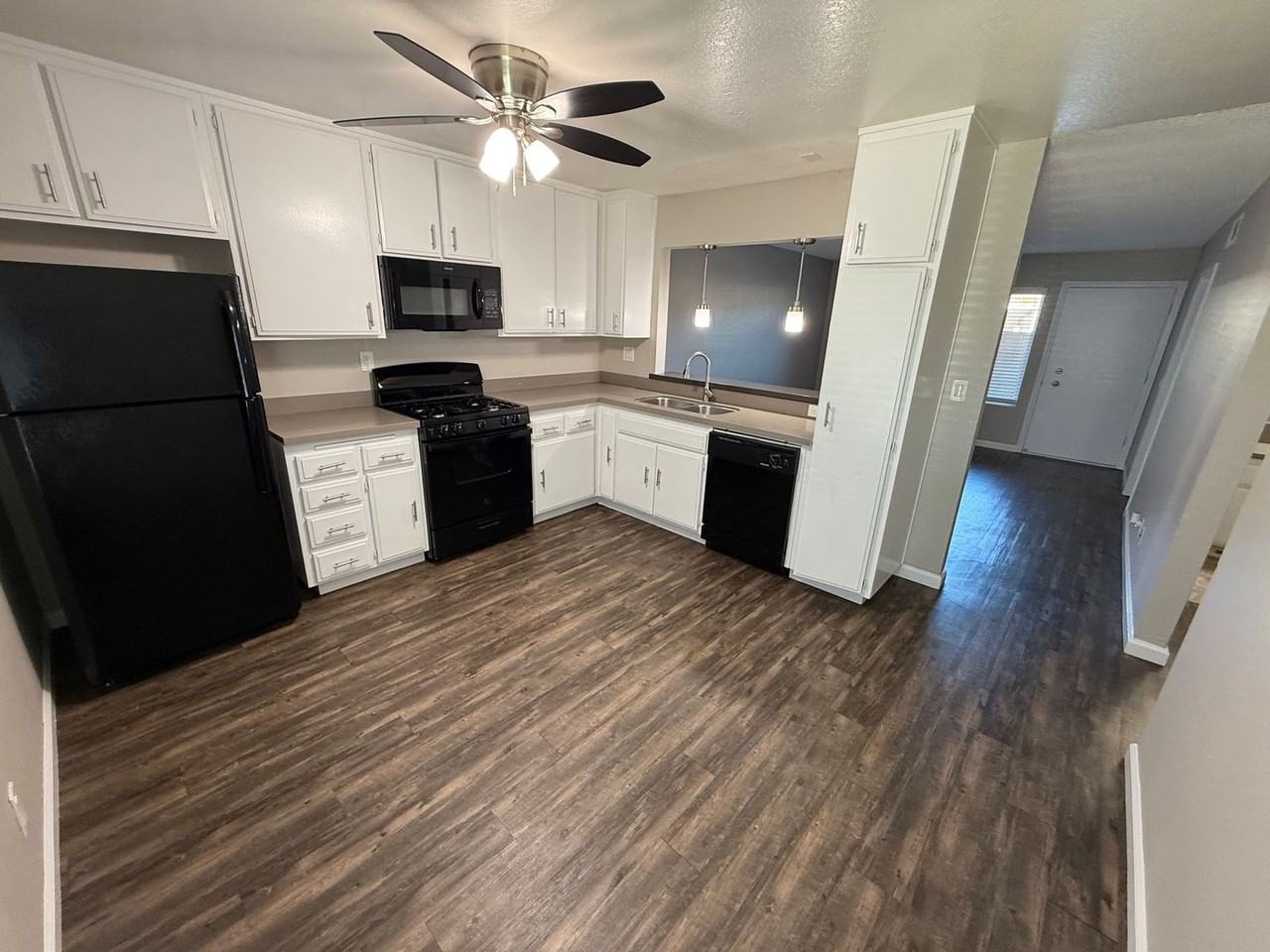 Rancho del Sol - Photo 6 of 50