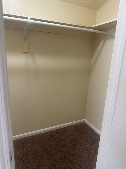 718 Central Ave - Photo 7 of 8