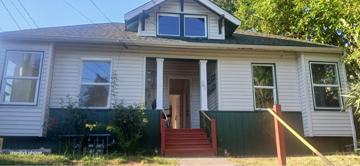 featured image of 908 15th St #4