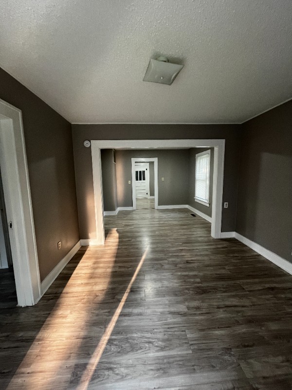 623 N F St - Photo 2 of 10
