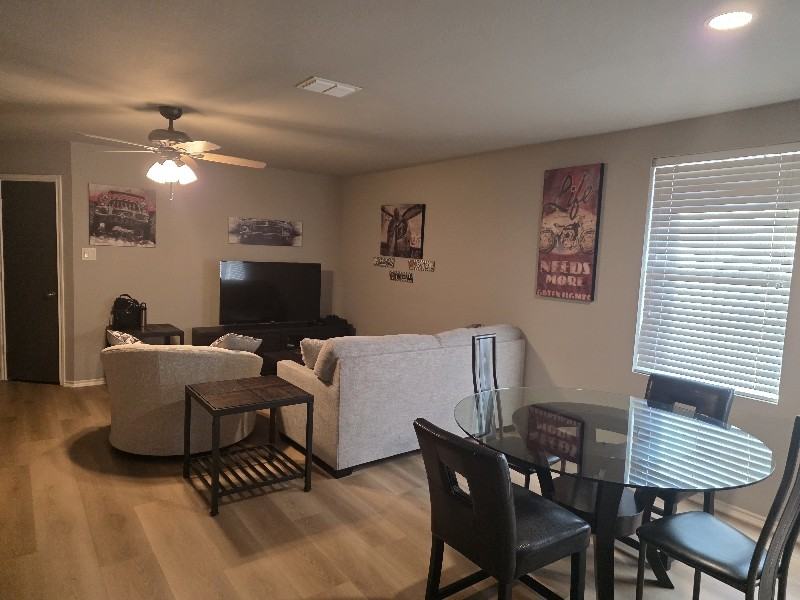 12817 Cowper Dr - Photo 5 of 18