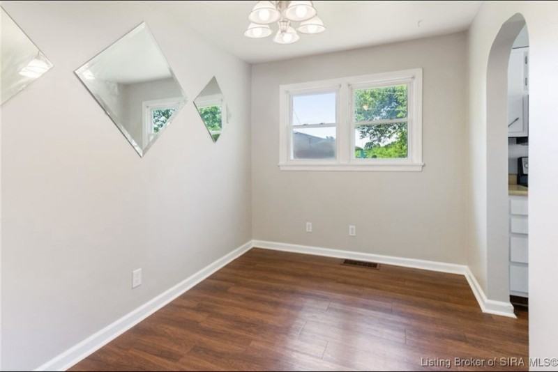 130 Assissi Ave - Photo 3 of 12