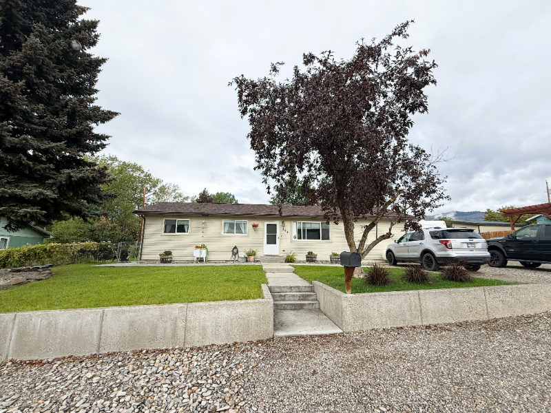 308 Porphyry St - Photo 3 of 8