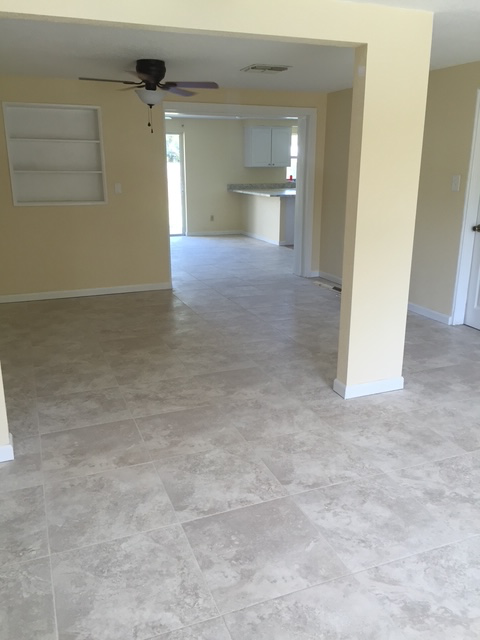 4549 Kennedy Dr - Photo 3 of 13