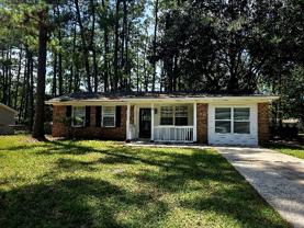 9 Saint Catherine Rd - Photo 1 of 1