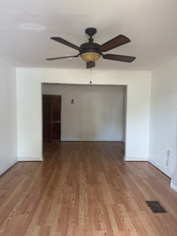 3924 Pauger St - Photo 2 of 14