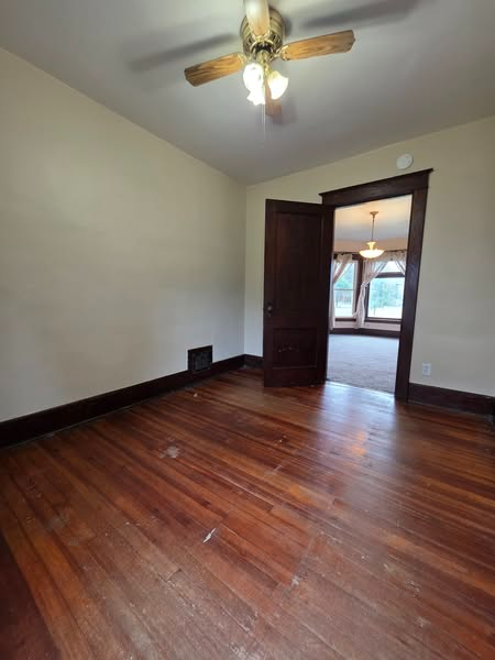 429 Chenango St #1 - Photo 3 of 8