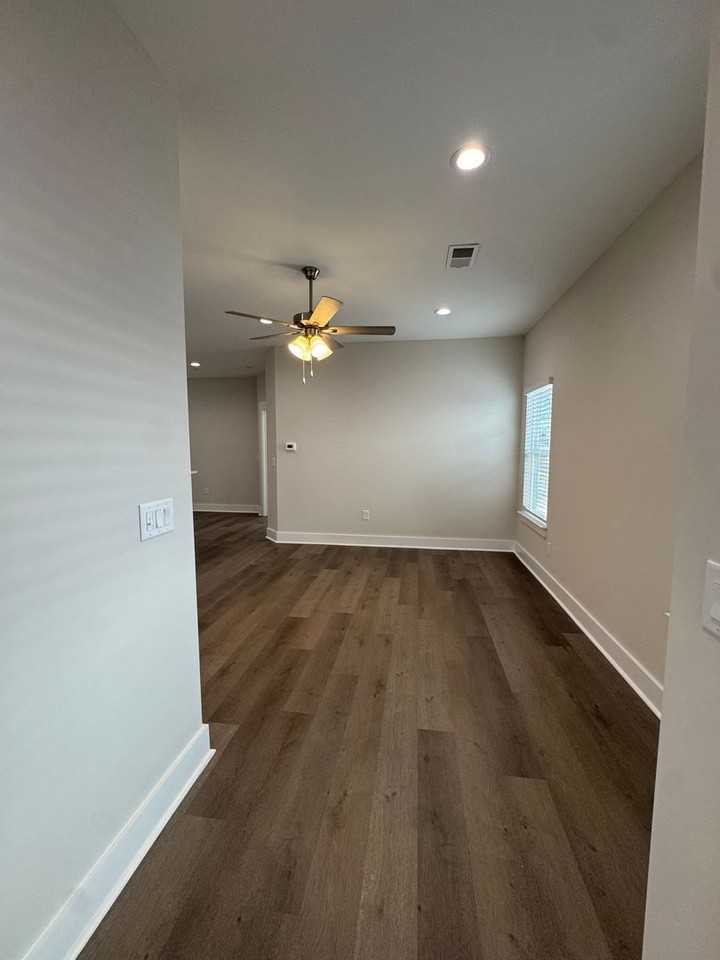 111 Brawley Villas Pl - Photo 6 of 22