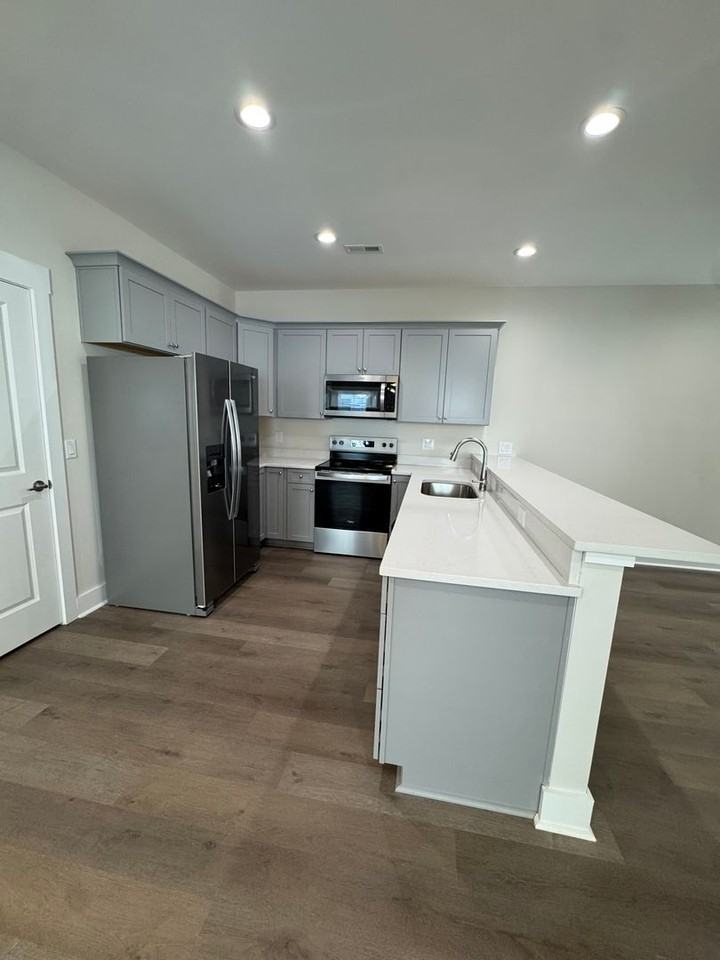 111 Brawley Villas Pl - Photo 2 of 22