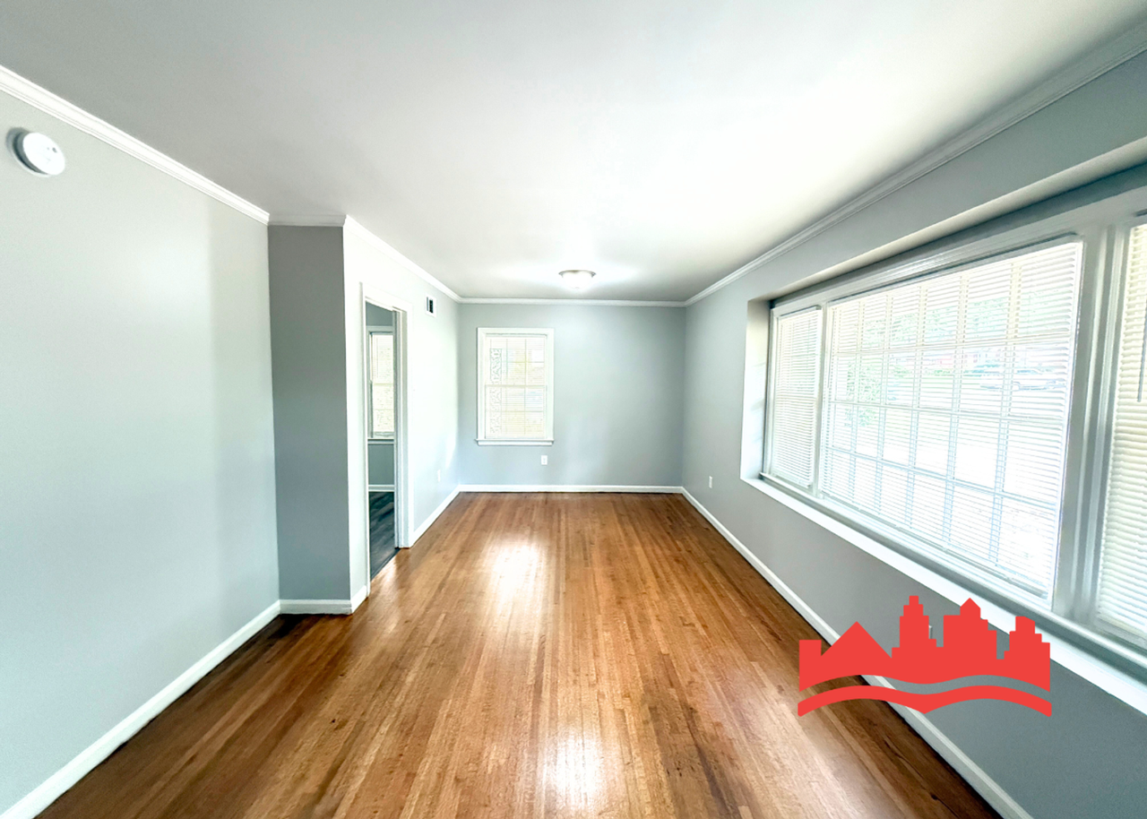 4801 Dianne Dr - Photo 5 of 16