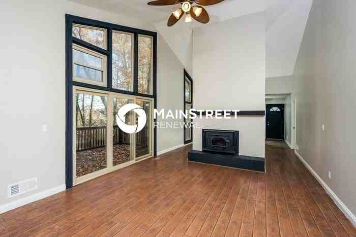 4115 Emma Lou Dr - Photo 3 of 17
