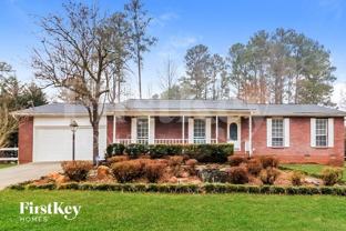 860 Regency Ct - Photo 1 of 1