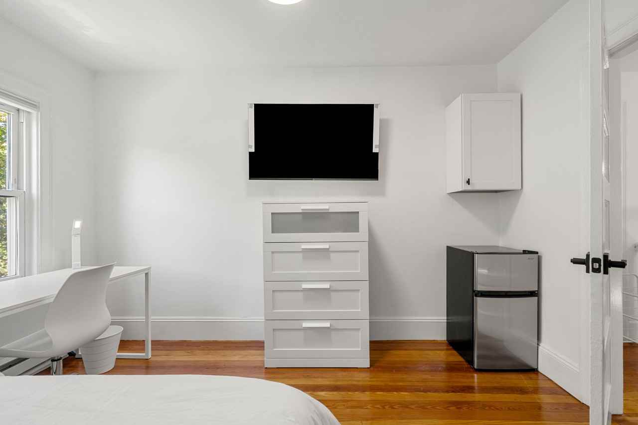 80 Patten St #3 - Photo 3 of 15