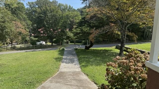 319 Hogan Cir #NA - Photo 2 of 34