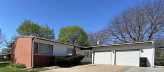 3727 Nw 50th St #3727 - Photo 1 of 1