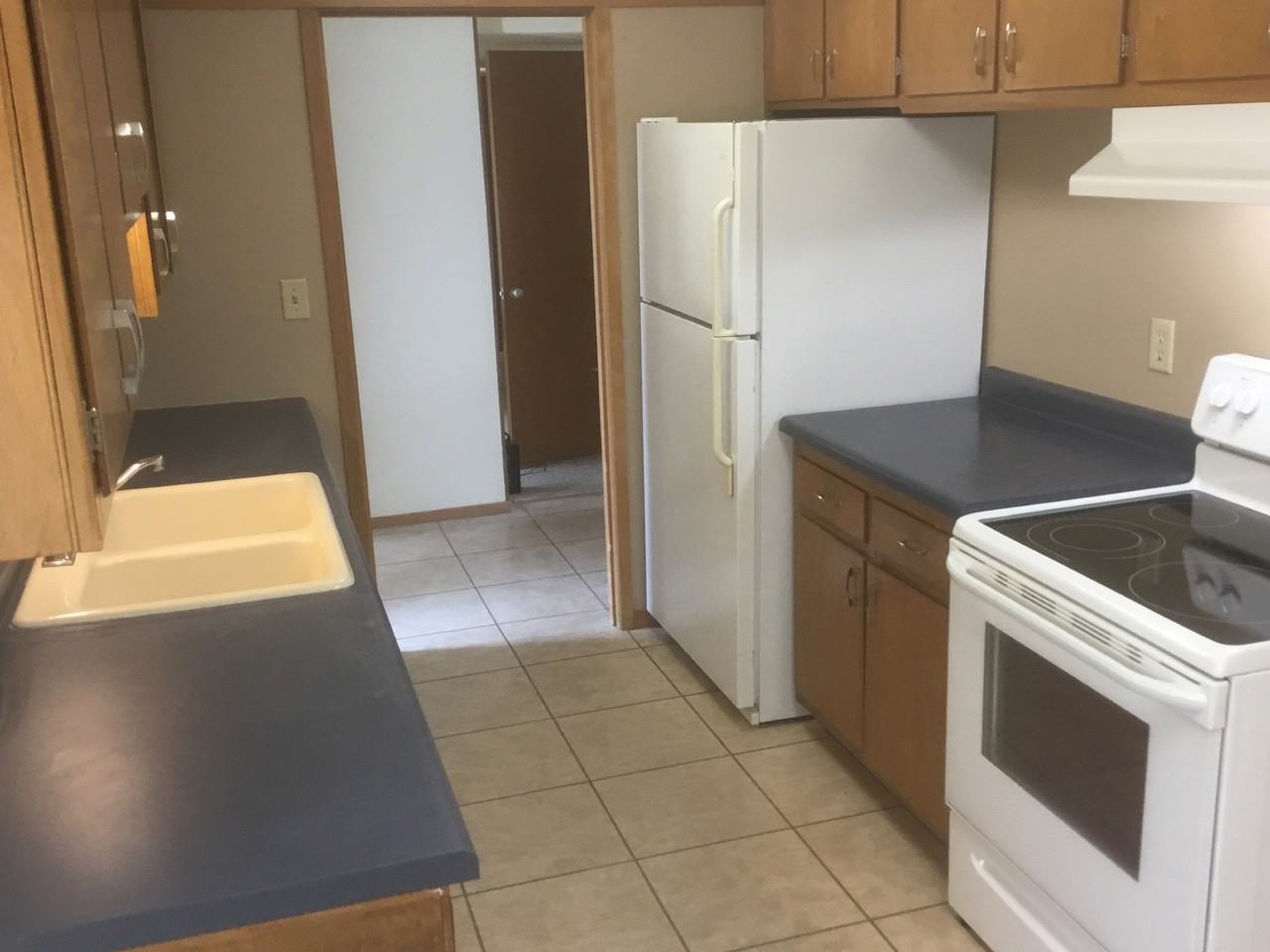 3727 Nw 50th St #3727 - Photo 5 of 13