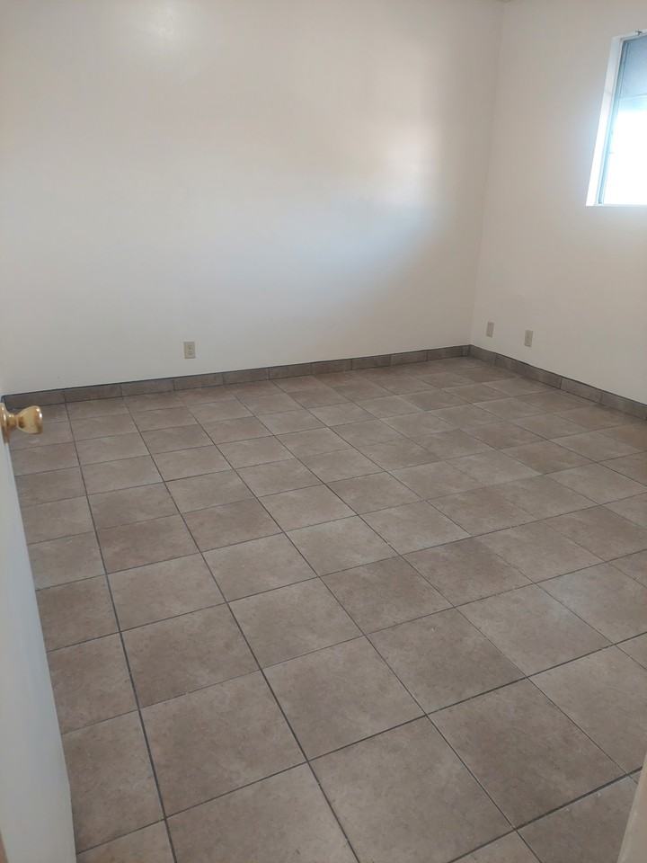 16020 Van Ness Ave #27 - Photo 4 of 6