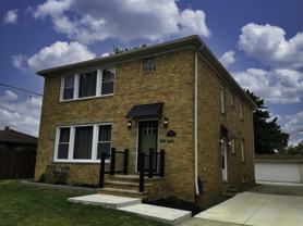 6342 W 54th St #UP2 - Photo 1 of 1