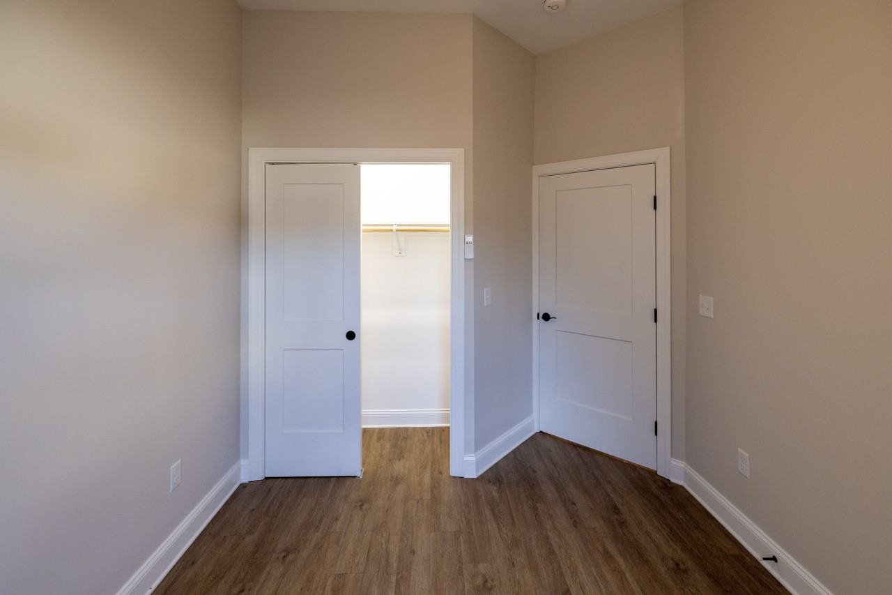611 Main St #101 - Photo 2 of 7