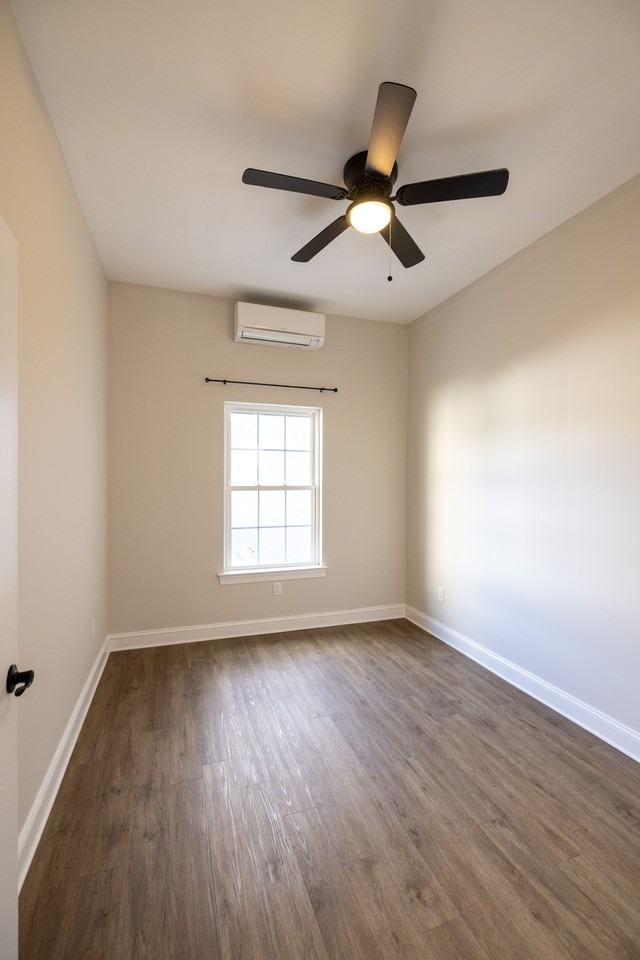 611 Main St #101 - Photo 3 of 7