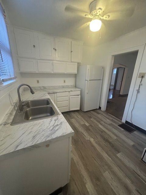 6696 Iris Ave - Photo 3 of 10