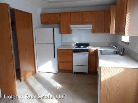 410 SW Fall St. A to J - Photo 2 of 22