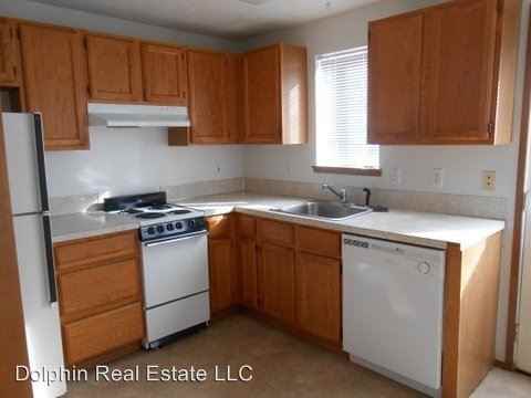 410 SW Fall St. A to J - Photo 3 of 22