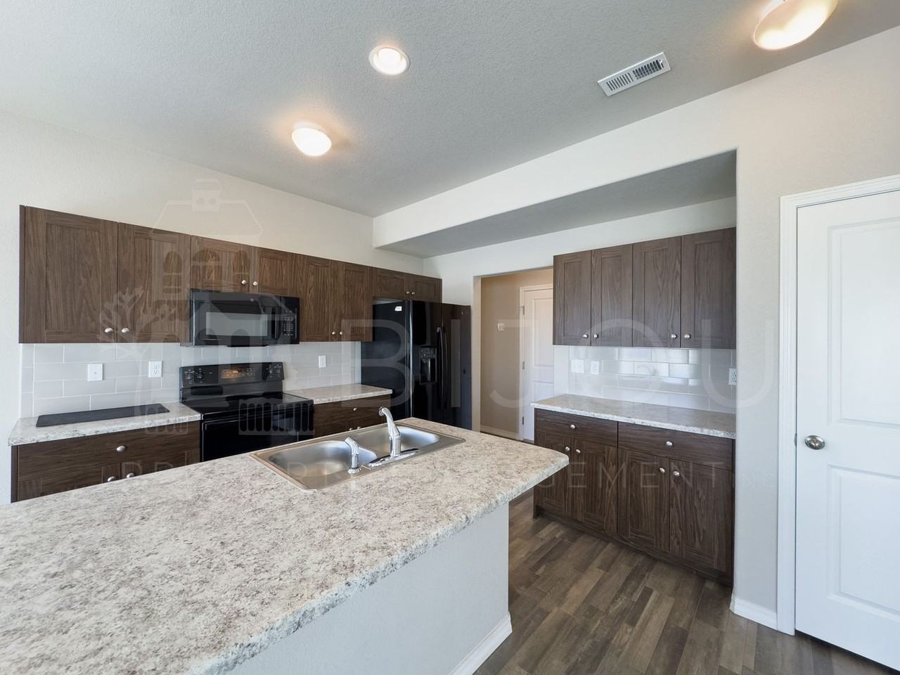 4358 Kaolin Ct - Photo 5 of 25