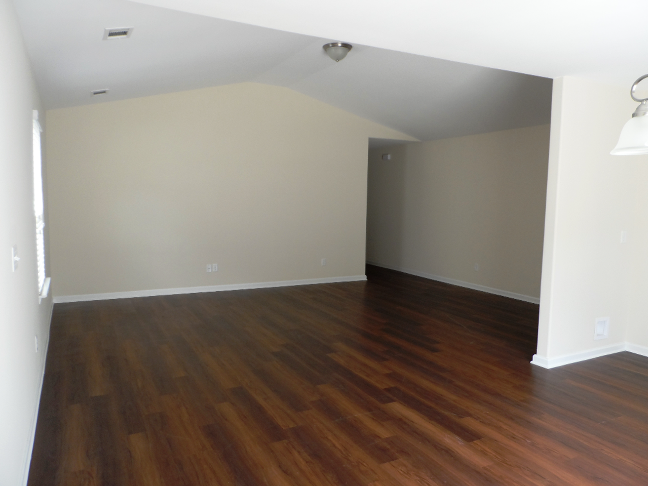 44 Roseberry Cir - Photo 4 of 6