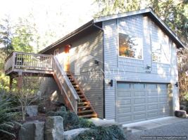 featured image of 4208 Forest Beach Dr Nw
