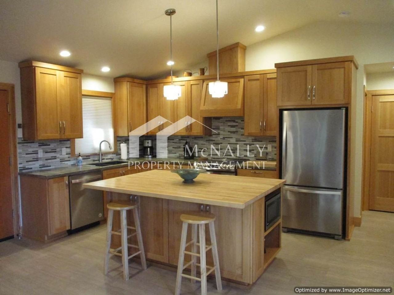 4208 Forest Beach Dr Nw - Photo 5 of 15