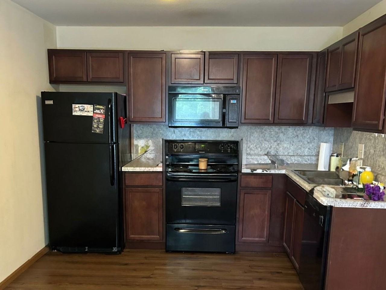 329 - Photo 2 of 4