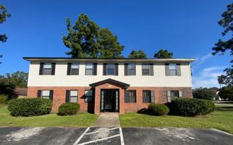100 Ravenwood Dr #C - Photo 1 of 1