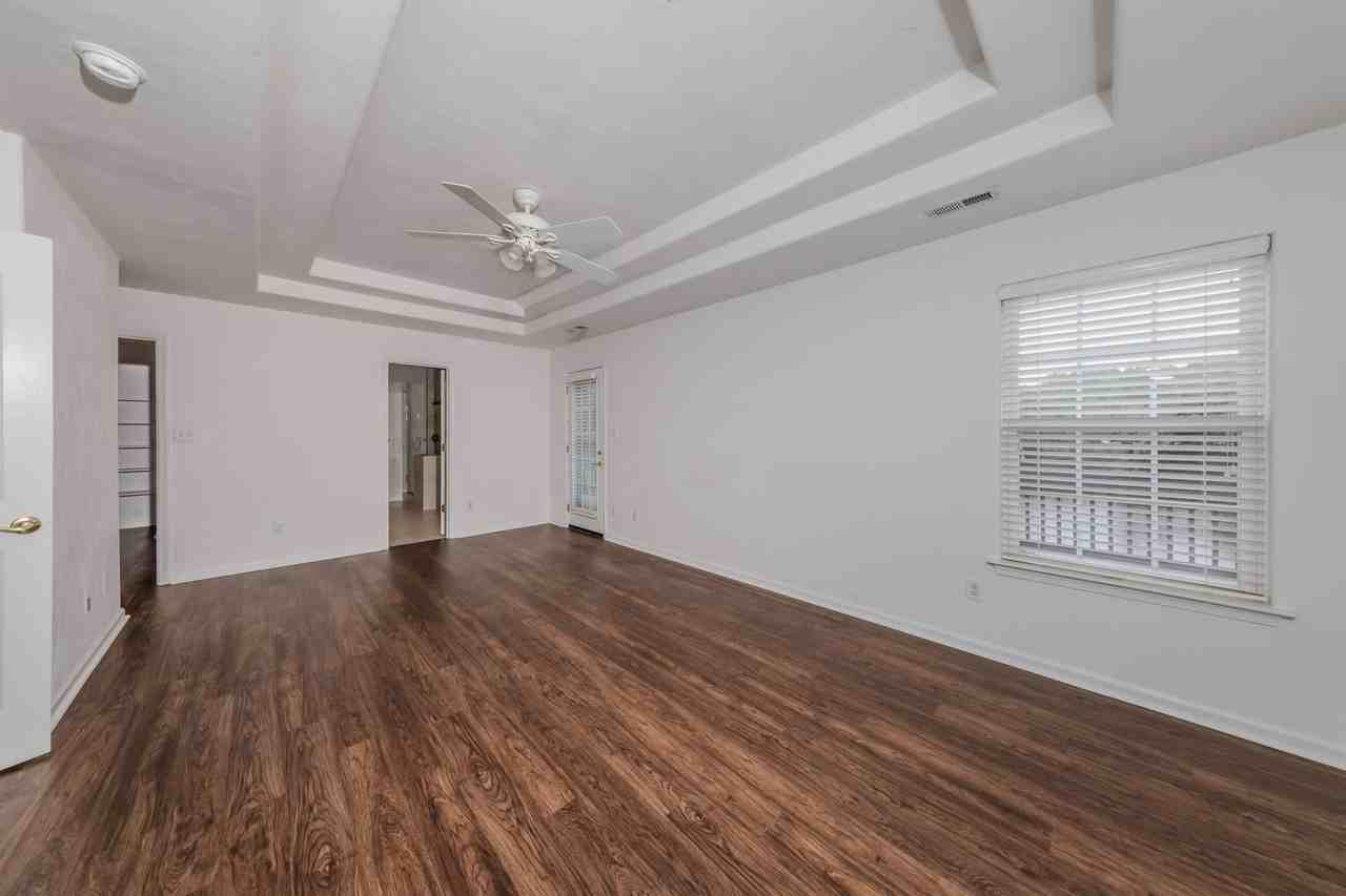 108 Waters Edge Dr - Photo 7 of 14