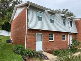621 W Indiana Ave - Photo 1 of 1