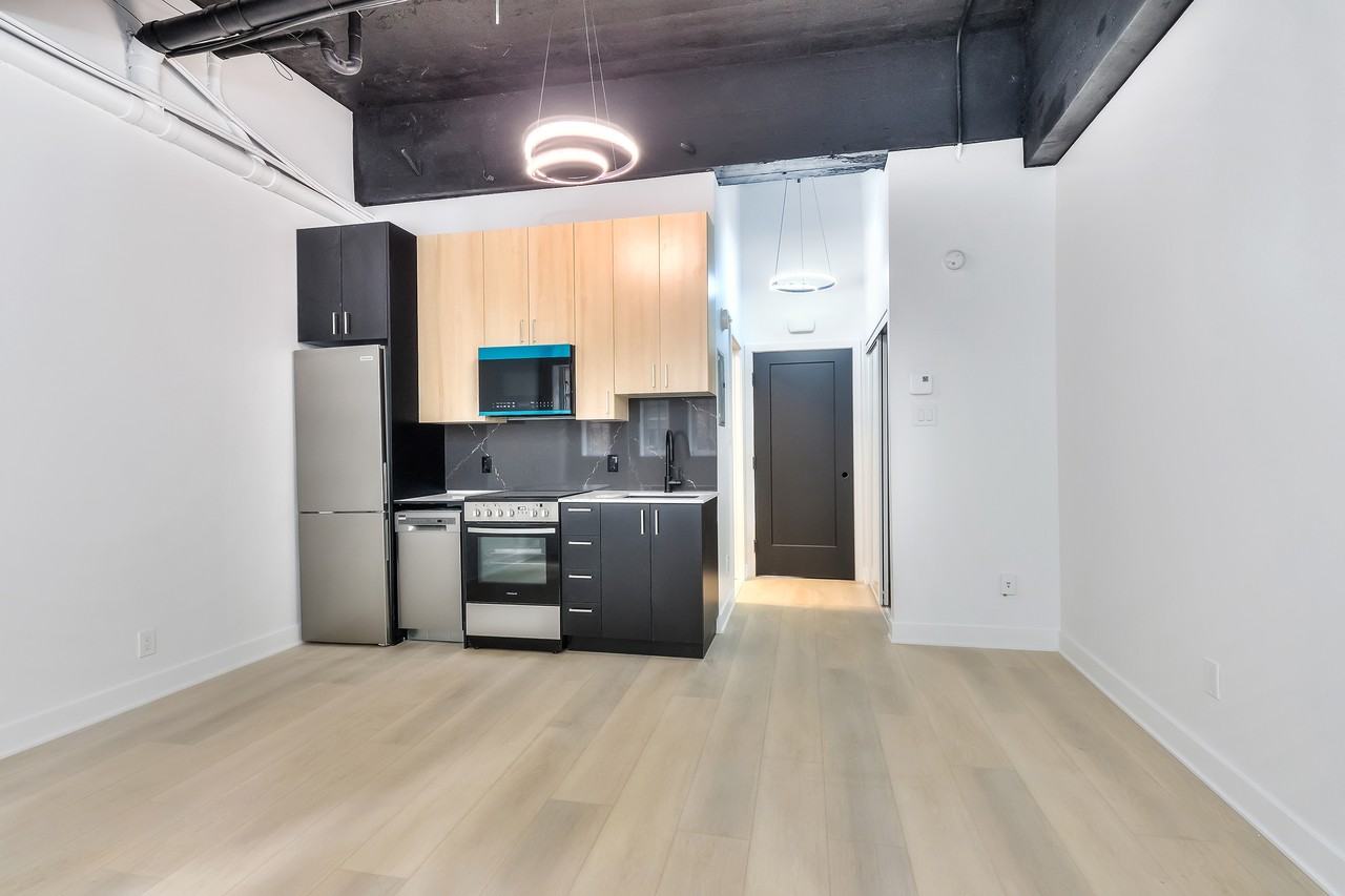 2080 Avenue Lincoln - Photo 3 of 5